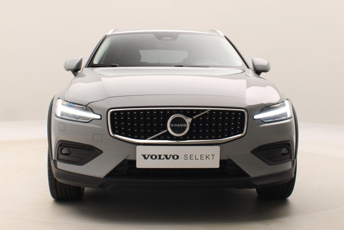 Volvo V60 CC B5 AWD PLUS AUT 1.maj