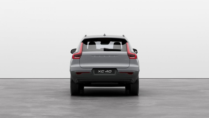 Volvo XC40 B3 AUT DARK PLUS 2.0 Plus