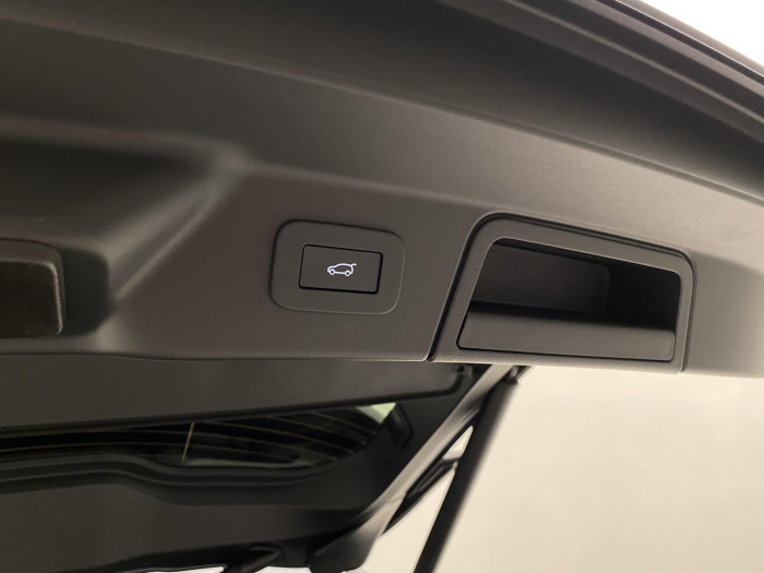 Land Rover Range Rover Velar D200 S AUT AWD 2.0 d