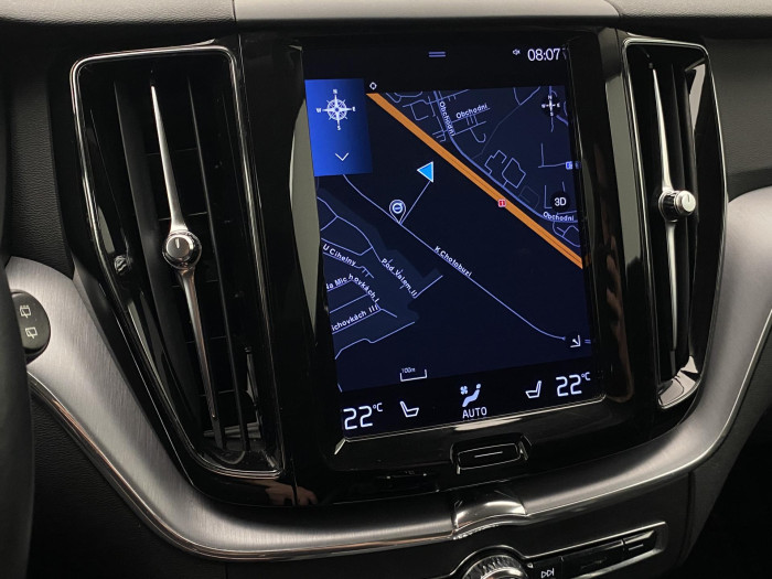 Volvo XC60 D4 MOMENTUM AUT 1.maj 2.0 d Momentum