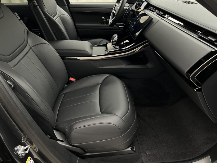 Land Rover Range Rover Sport D300 DYNAMIC HSE AWD Aut 3.0 d Dynamic