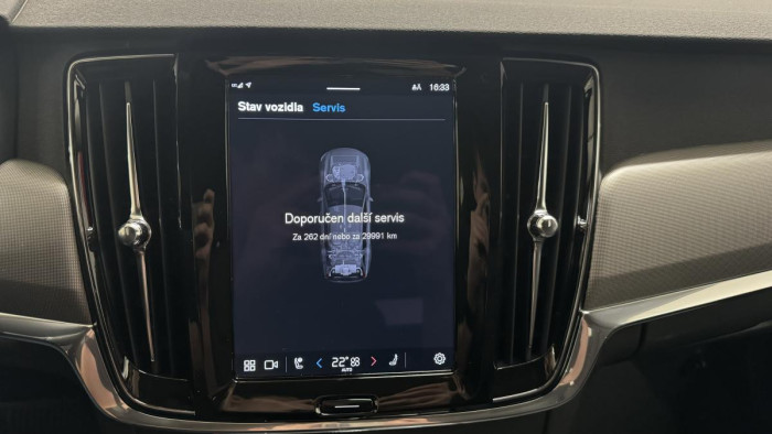 Volvo V90 CROSS COUNTRY B4 AWD REZERVACE