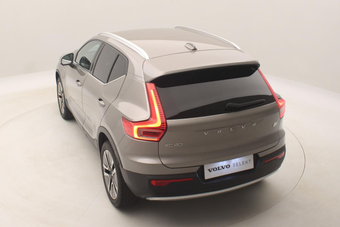 Volvo XC40 T5 INSCRIPTION TWIN ENGINE CZ