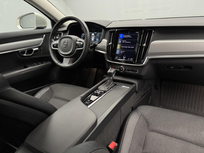 Volvo V90 D4 MOMENTUM AUT 2.0 d Momentum