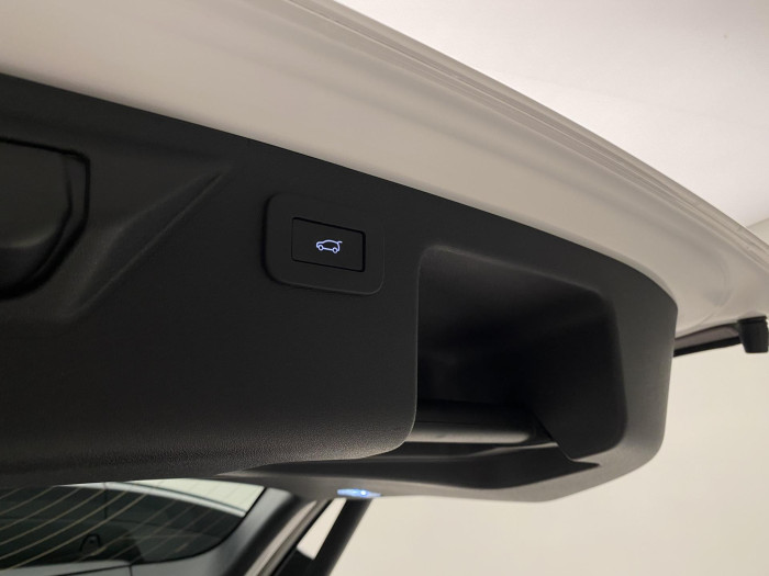 Land Rover Discovery Sport D200 DYNAMIC SE AWD AUT 2.0 d Dynamic SE