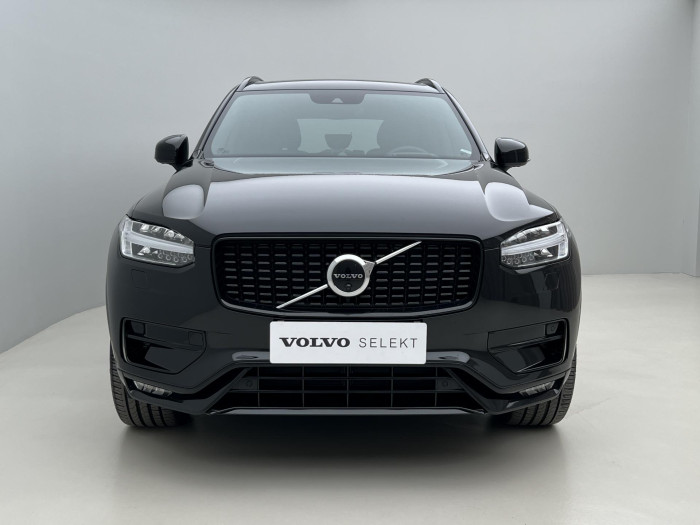 Volvo XC90 B5 AWD R-DESIGN 7MÍSTNÁ AUT
