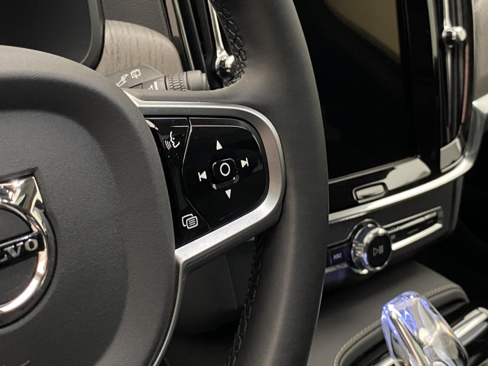 Volvo V90 T8 AWD Plug-in BRIGHT ULTRA