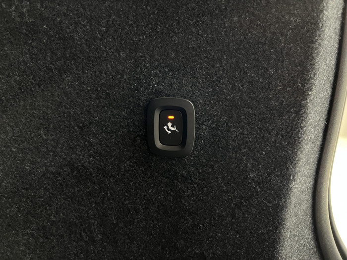 Volvo C40 RECHARGE CORE SINGLE MOTOR AUT