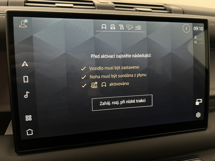 Land Rover Defender 110 D200 S AWD Aut REZERVACE 3.0 d