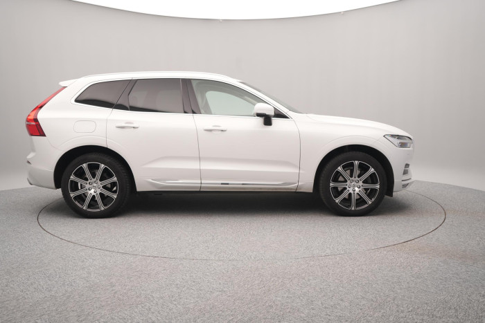 Volvo XC60 B4 AWD INSCRIPTION AUT CZ