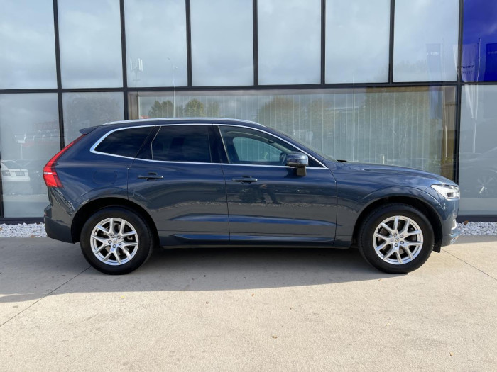 Volvo XC60 D3 MOMENTUM NAVIGACE 1.maj. 2.0 d Momentum