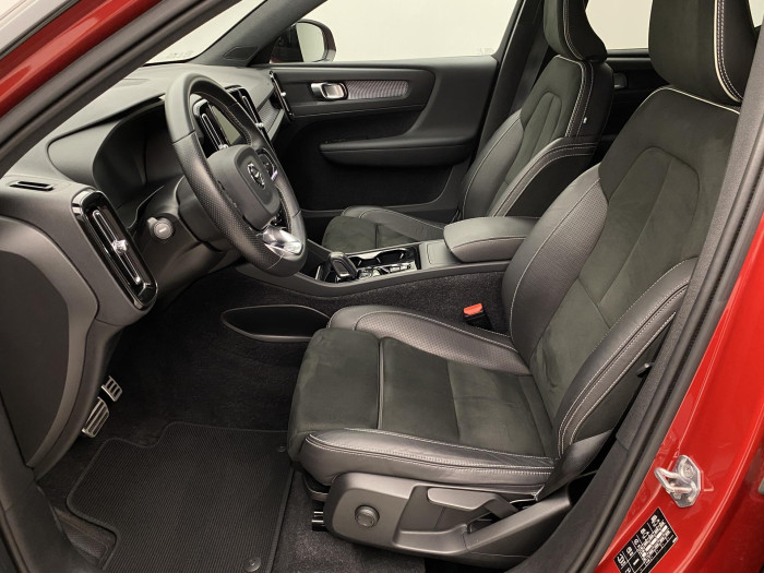 Volvo XC40 T4 AWD R-DESIGN AUT