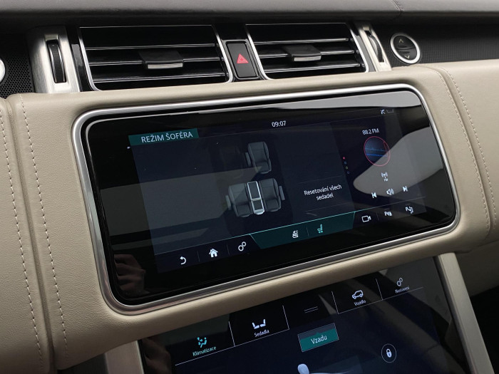 Land Rover Range Rover P525 AUTOBIOGRAPHY REZERVACE