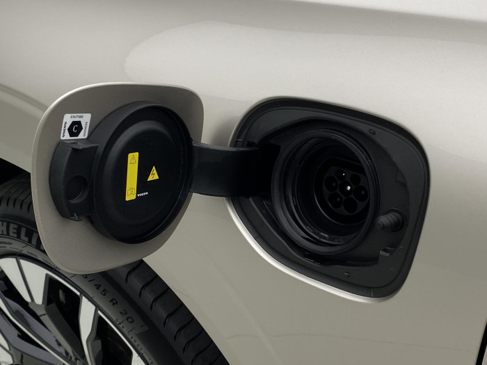 Volvo XC60 T8 AWD RECHARGE BRIGHT PLUS CZ