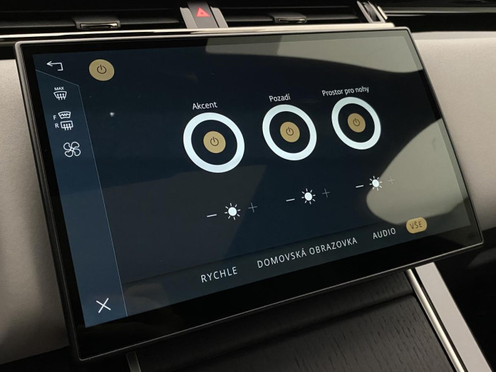 Land Rover Range Rover Velar D300 DYNAMIC SE AWD AUT 3.0 d Dynamic SE