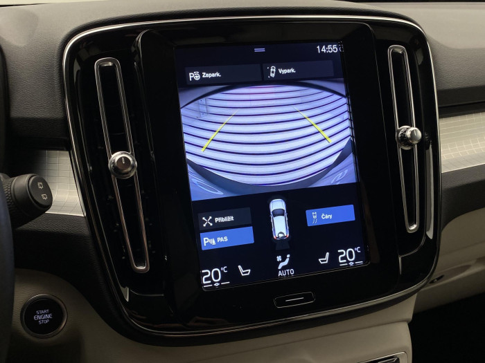 Volvo XC40 D4 AWD MOMENTUM AUT 2.0 d Momentum