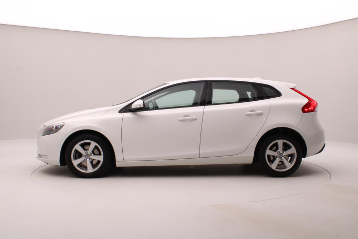Volvo V40 T2 KINETIC CZ