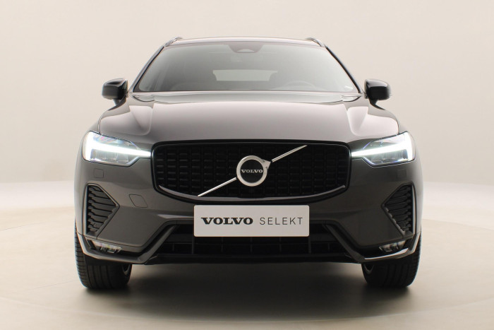 Volvo XC60 B5 AWD R-DESIGN AUT 1.maj