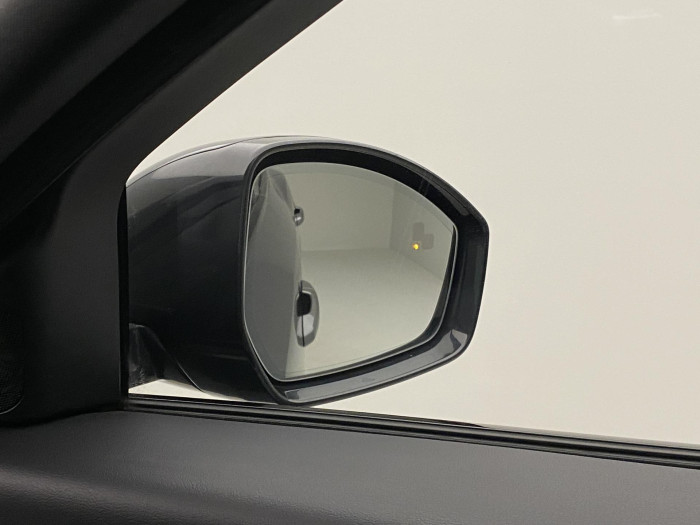 Jaguar E-Pace P300 AWD R-DYNAMIC REZERVACE 2.0 Dynamic