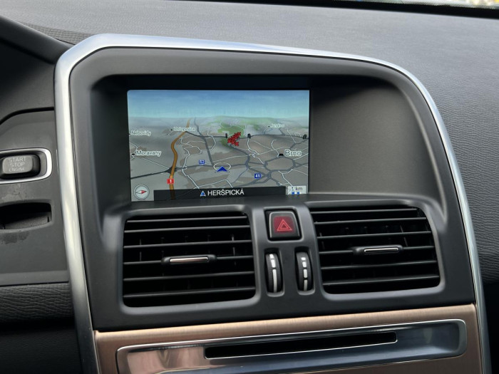 Volvo XC60 D4 MOMENTUM Aut 2.0 d Momentum