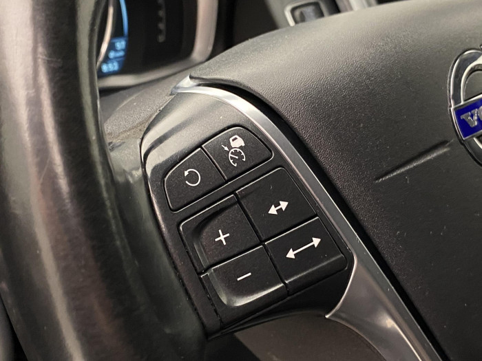 Volvo XC60 D5 AWD SUMMUM AUT CZ 2.4 d Summum