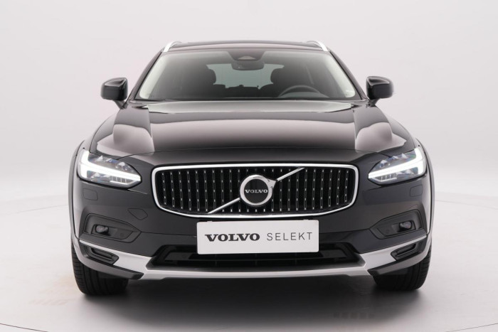 Volvo V90 CC B4 AWD PLUS AUT 1.maj.