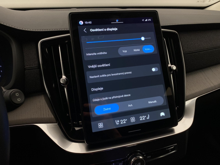 Volvo XC90 B5 AWD DARK PLUS AUT CZ 7míst