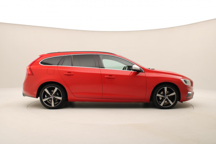 Volvo V60 D4 R-DESIGN AUT HARMAN KARDON 2.0 d