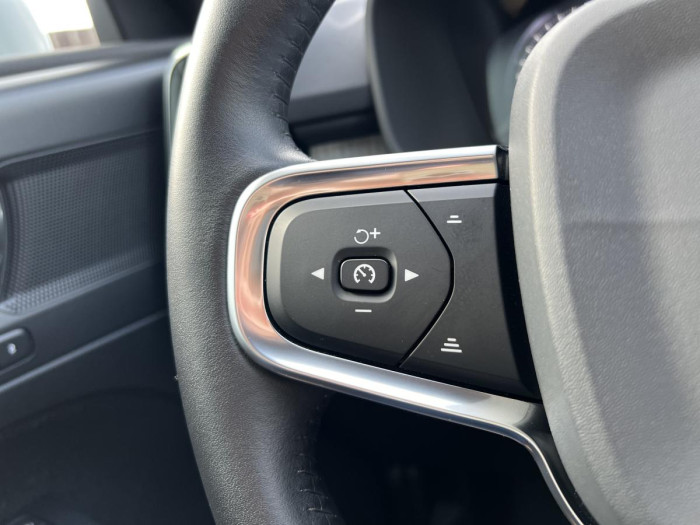 Volvo XC40 D3 INSCRIPTION 1.maj. 2.0 d