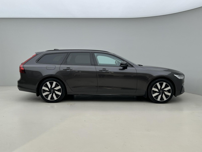Volvo V90 T6 AWD RECHARGE PLUS DARK AUT
