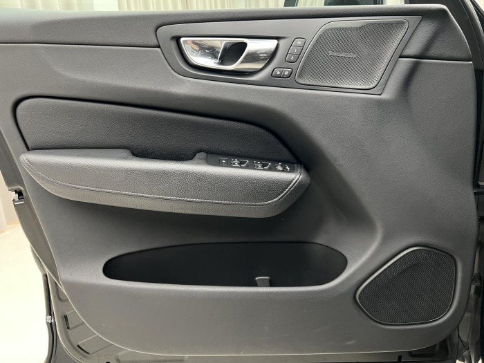 Volvo XC60 D4 AWD INSCRIPTION AUT 2.0 d