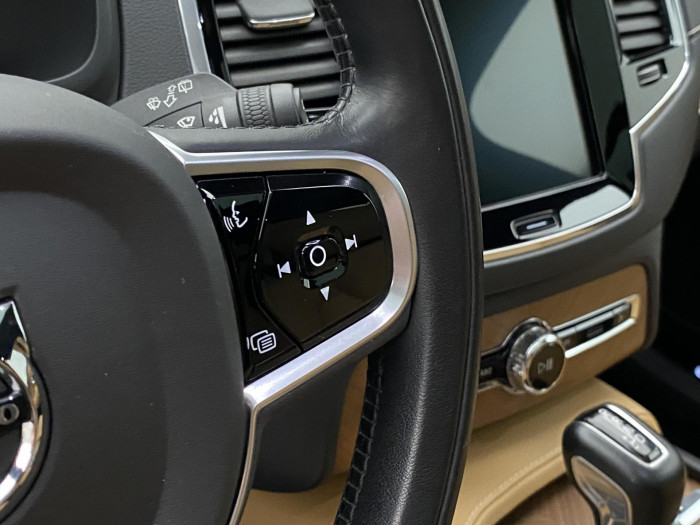 Volvo XC90 D5 AWD INSCRIPTION CZ 7míst 2.0 d