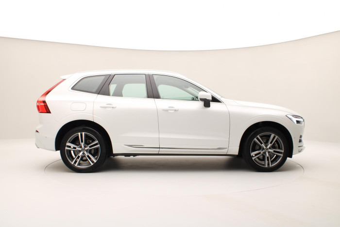 Volvo XC60 B5 INSCRIPTION AWD AUT 1.maj