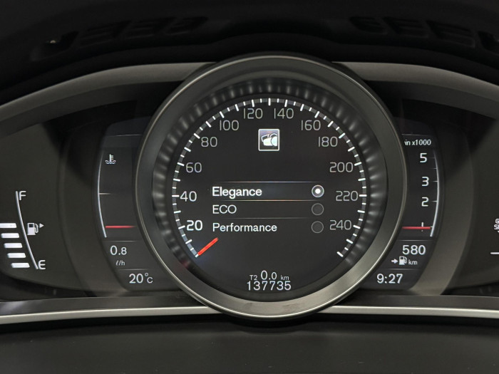 Volvo V40 D3 MOMENTUM 2.0 d Momentum