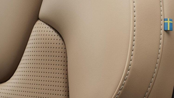 Volvo V60 B4 DARK ULTRA AUT