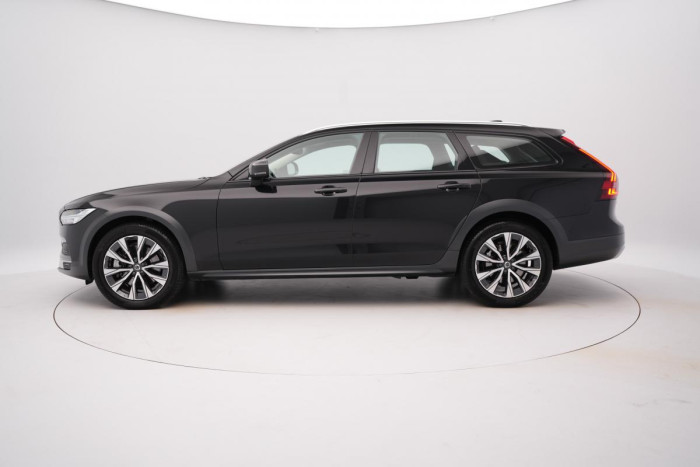 Volvo V90 CC B4 AWD PLUS AUT CZ 1.maj.