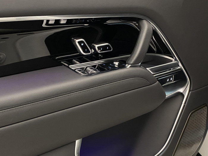 Land Rover Range Rover P530 AUTOBIOGRAPHY SWB