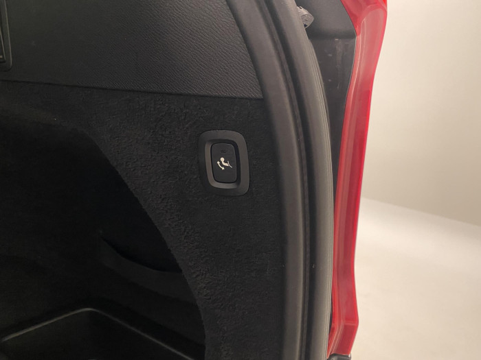 Volvo XC90 D5 AWD MOMENTUM AUT CZ 2.0 d Momentum