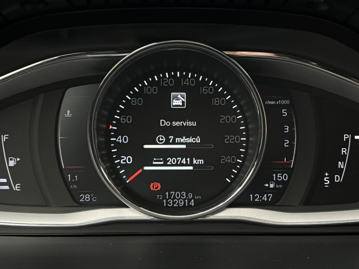 Volvo V60 CC D4 AWD SUMMUM AUT 2.4 d CC CC Summum