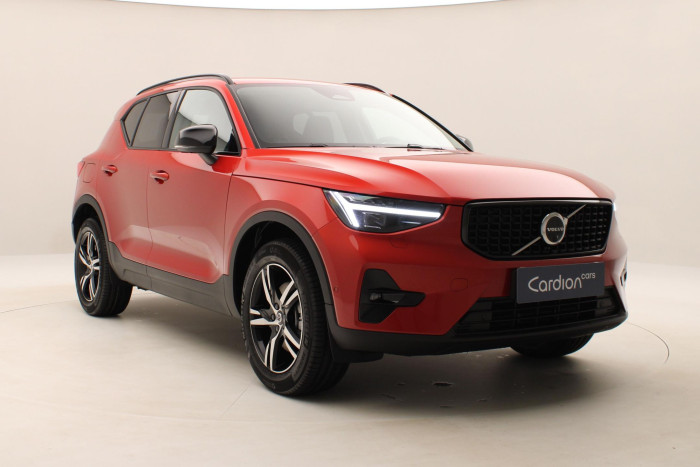 Volvo XC40 B3 AUT DARK PLUS