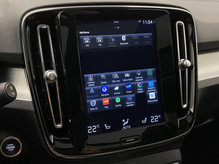 Volvo XC40 T5 AWD MOMENTUM REZERVACE 2.0 Momentum