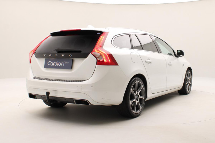 Volvo V60 D4 OCEAN RACE XENONY REZERVACE 2.0 d