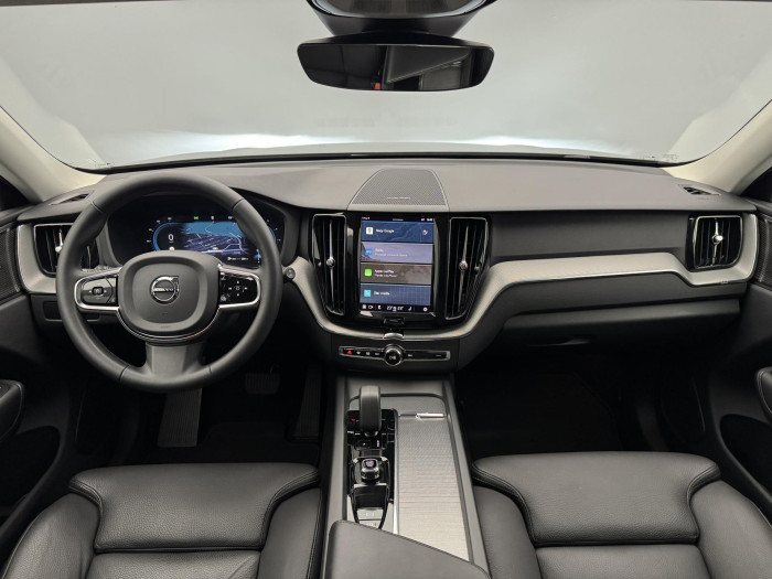 Volvo XC60 B4 AWD PLUS DARK AUT 1. maj