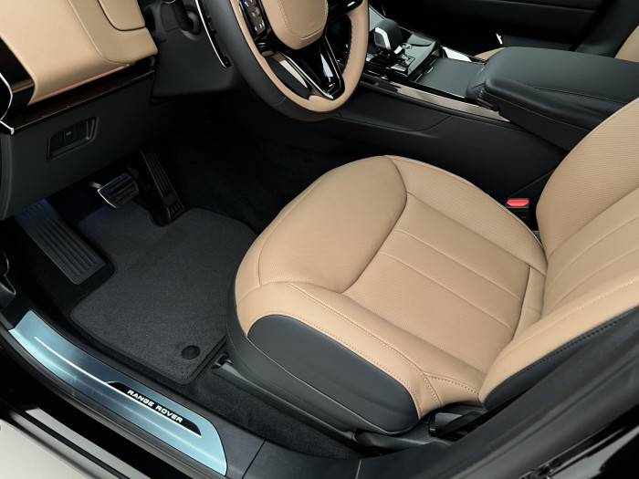 Land Rover Range Rover Sport D300 DYNAMIC SE REZERVACE 3.0 d Dynamic SE