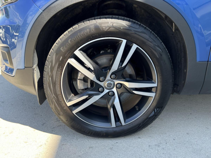 Volvo XC40 T4 AWD R-DESIGN Aut 1.maj.