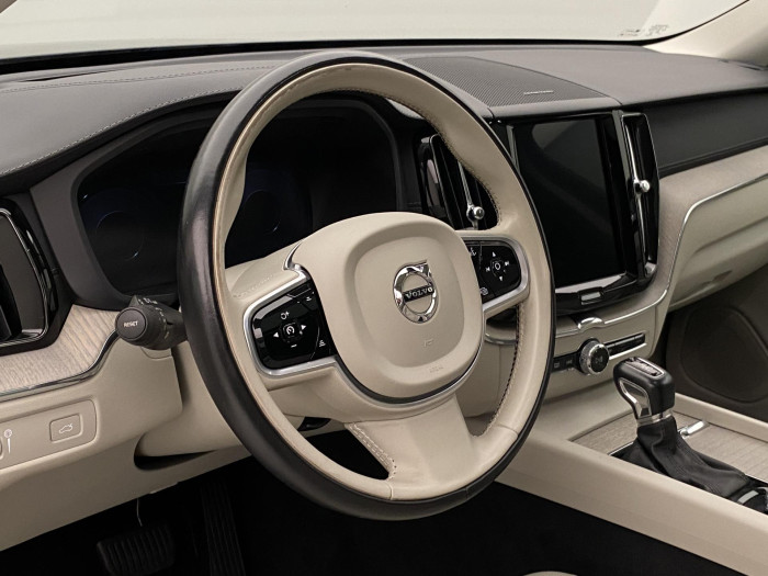 Volvo XC60 T6 AWD INSCRIPTION CZ AUT