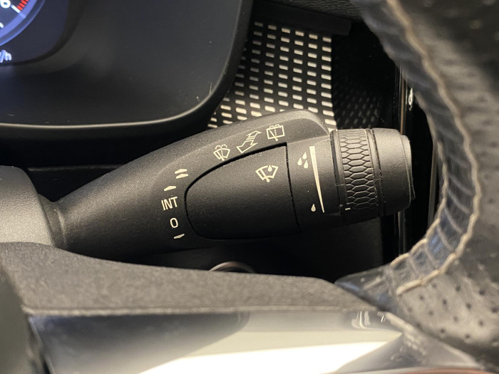 Volvo XC40 D4 AWD R-DESIGN AUT 2.0 d