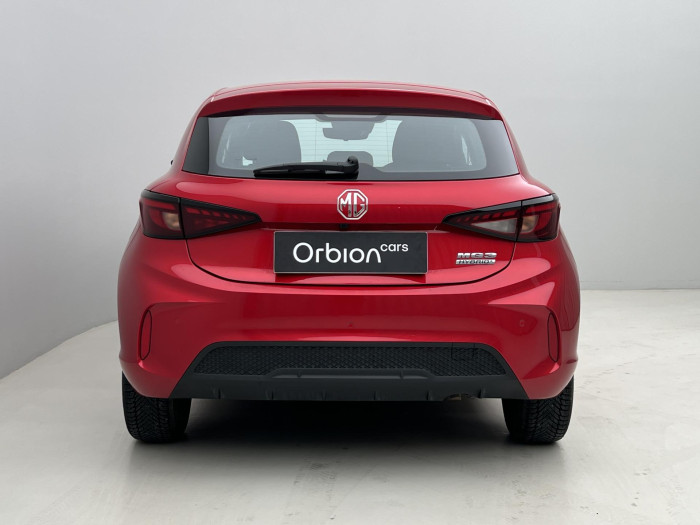 MG MG3 1.5 EMOTION Hybrid+ AUT CZ