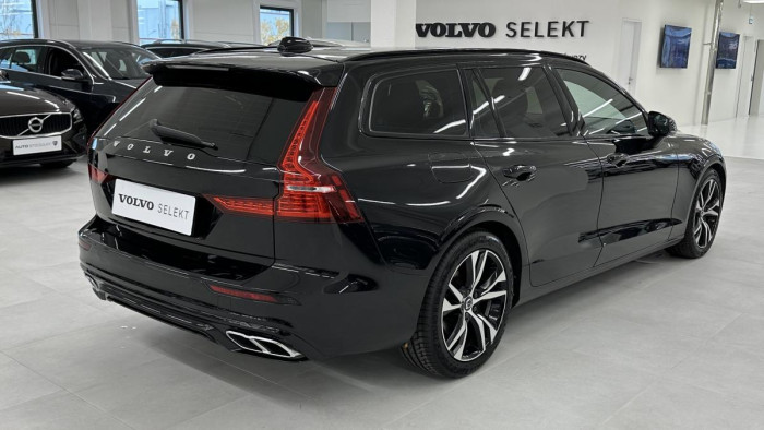 Volvo V60 D3 R-DESIGN AUT REZERVACE 2.0 d