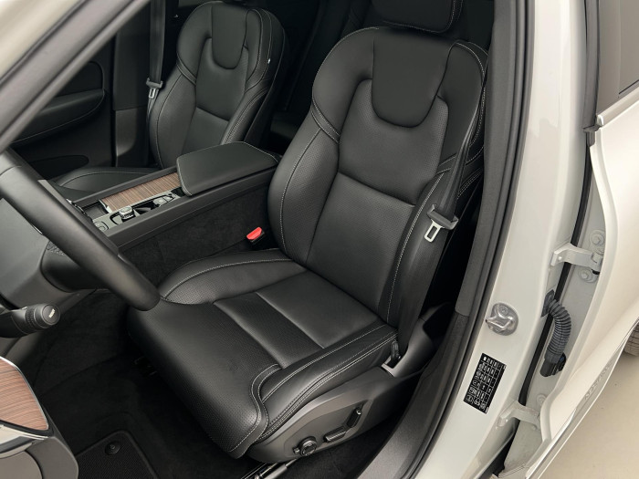 Volvo XC60 T6 AWD RECHARGE PLUS BRIGHT